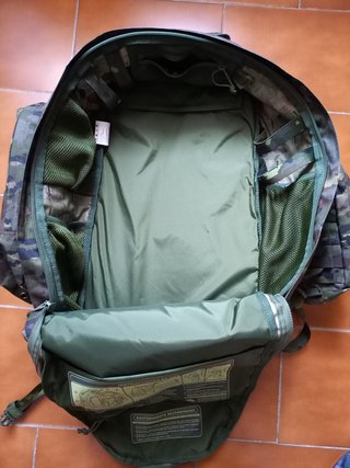 Mochila ligera de combate Altus bosoco pixelado