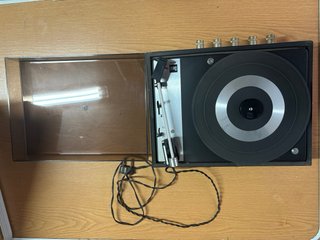 Tocadiscos Bettor EF-142 Dual 430 para reparar