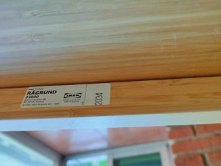 Estantería esquinera serie RÅGRUND de Ikea