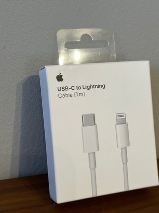 Pack iPhone 14 Cable, Cargador y Funda MagSafe