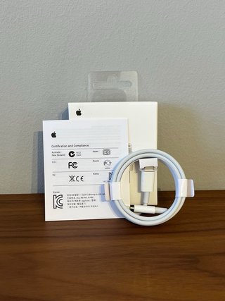 Pack iPhone 14 Cable, Cargador y Funda MagSafe