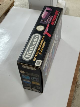 Nintendo Action Set Español - Consola + Zapper