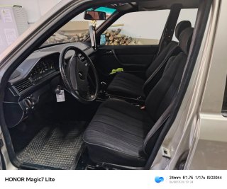 Mercedes-Benz 300D 1986