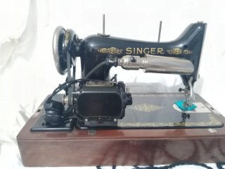 Máquina de coser Singer antigua 1925. Nunca se uso