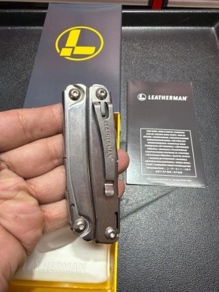 Alicate Multiusos Leatherman