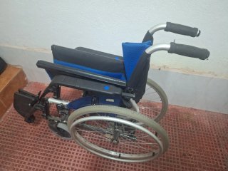 Silla de Ruedas Forta Line + Cojín Antiescaras