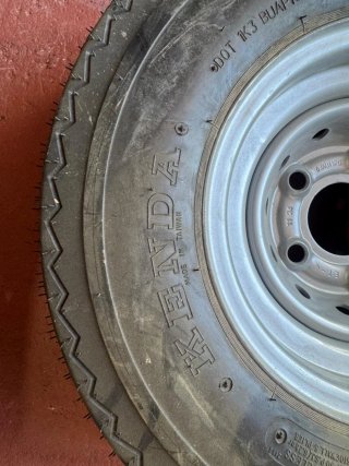 Llantas Kenda Road Master 20.5x8.0-10