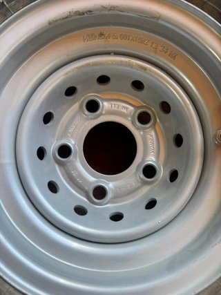 Llantas Kenda Road Master 20.5x8.0-10