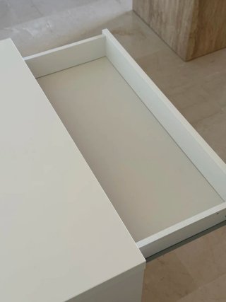 Escritorio IKEA MICKE blanco 73x50 cm
