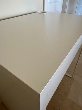 Escritorio IKEA MICKE blanco 73x50 cm