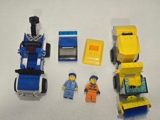 Lego City 60132 - 2 coches de Estación de servicio