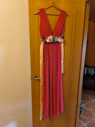Vestido ceremonia flores dorado y rosa