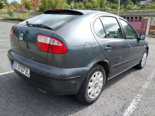 SEAT Leon 2000
