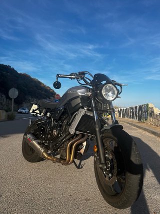 Yamaha XSR700