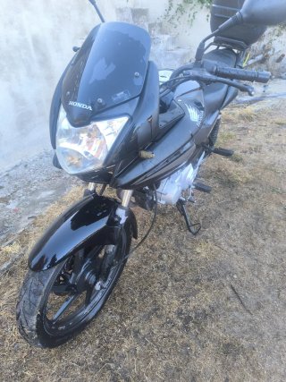 Honda CBF 125 Inyección Negra