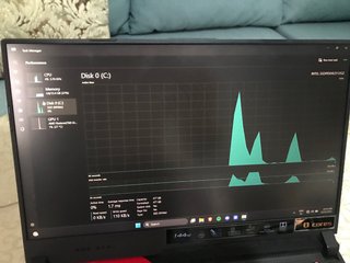 ASUS ROG STRIX G513IC