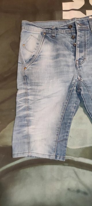 Pantalón 44 corto vaquero