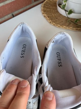 Zapatillas Guess Talla 41