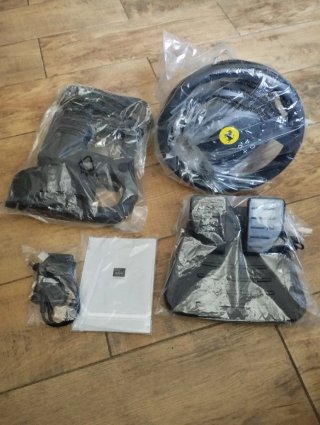 Volante Thrustmaster 360 Modena Ferrari