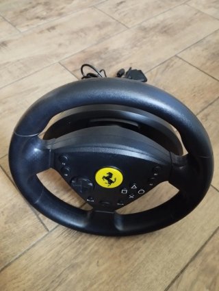 Volante Thrustmaster 360 Modena Ferrari