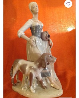 Figura Zaphir Mujer y perro Porcelana