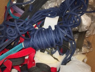 Hilo y otras cosas para costura,para coser industr
