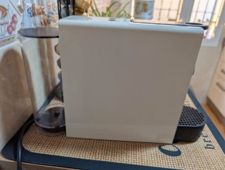 Cafetera Nespresso Essenza Mini Blanca