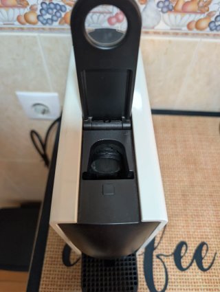 Cafetera Nespresso Essenza Mini Blanca