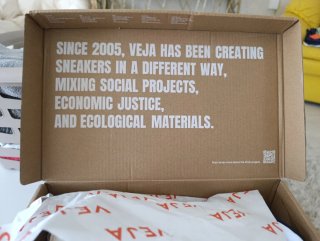 Sapatilhas Veja 42