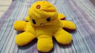 Peluches de Pulpo Reversible Amarillo