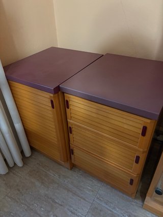 Mesitas o mueble bajo de madera
