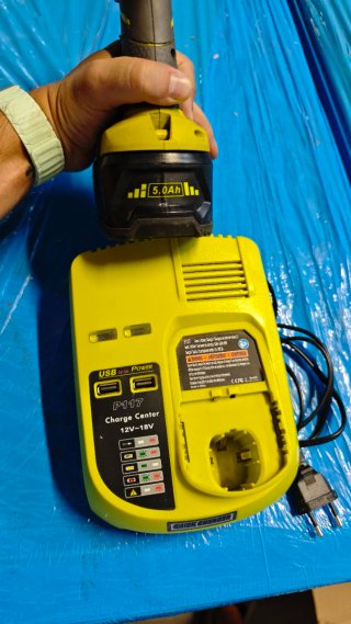 Pistola de Impacto Ryobi One+ 400NM LED