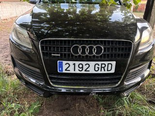 Audi Q7 2010 siniestro
