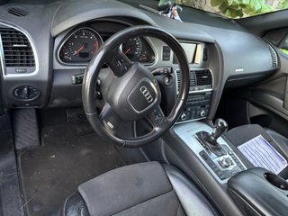 Audi Q7 2010 siniestro