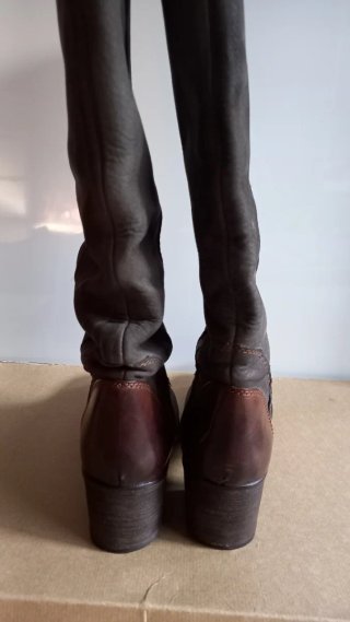 Stivali in pelle suede taupe 37