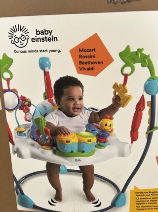 Saltador y centro actividades Baby Einstein