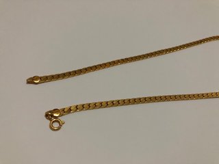 Cadena dorada
