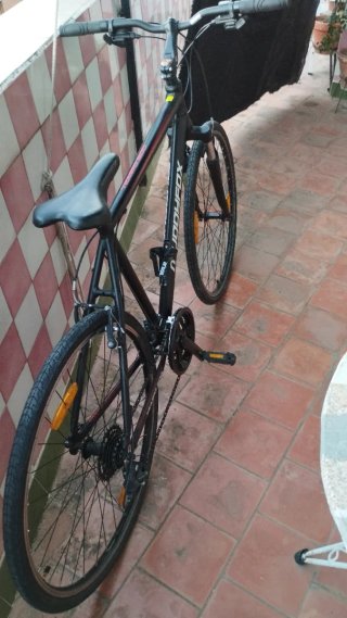 BICICLETA GRANDE DE ADULTO MBK DE CIUDAD ALUMINIO
