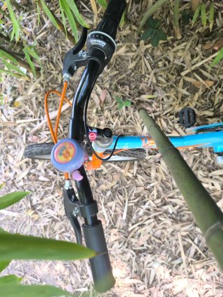 Bicicleta infantil B'Twin azul