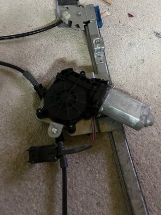 Elevalunas y Cristales Delanteros Seat Ibiza