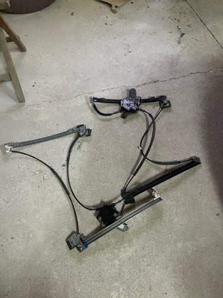 Elevalunas y Cristales Delanteros Seat Ibiza