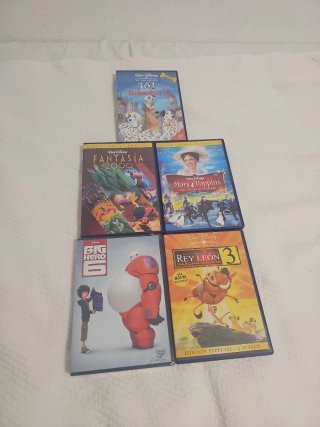 5 Disney...