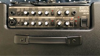 Amplificador Roland AC-60 Negro