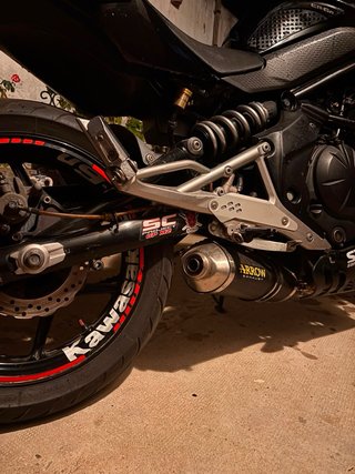 Kawasaki ER6n 2011 Negra