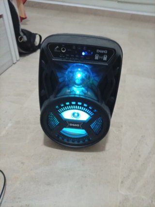 Altavoz DHG con micrófono