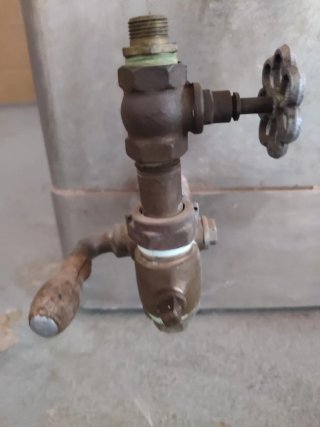 Depósito Acero Inox 1000L + Cubo