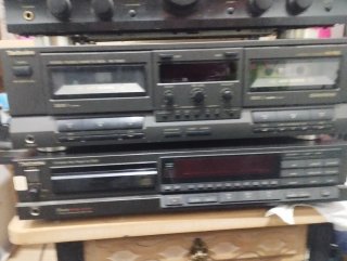 Equipo de sonido Technics.