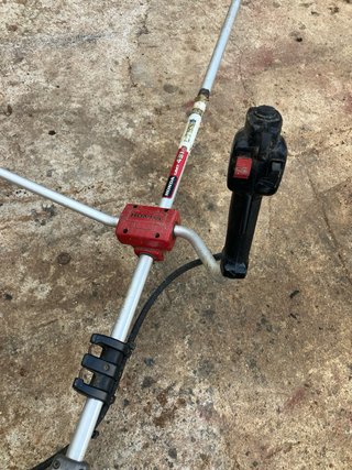 Desbrozadora Honda UMT 431