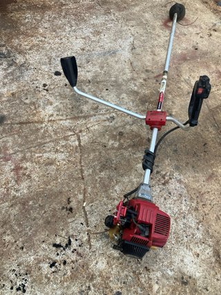 Desbrozadora Honda UMT 431