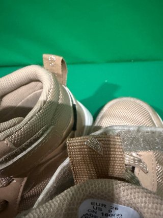 Zapatillas altas impermeables talla 26